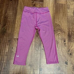 Under Armour cropped purple compression leggings women small stripe
